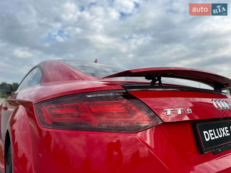 Купе Audi TT S 2016 в Киеве фото 62 Купе Audi TT S 2016 в Киеве