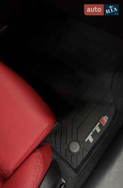 Купе Audi TT S 2023 в 