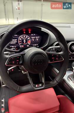 Купе Audi TT S 2023 в 