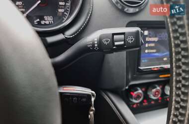 Купе Audi TT S 2012 в 