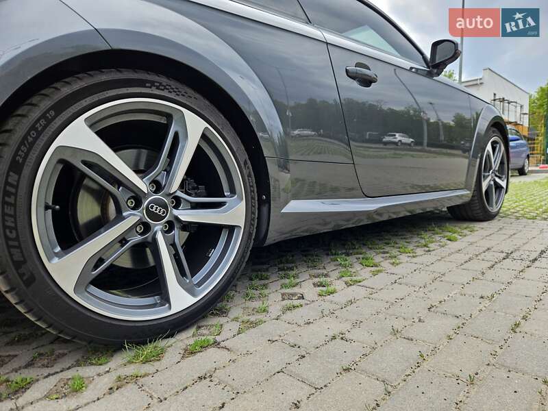 Купе Audi TT S 2016 в Харькове