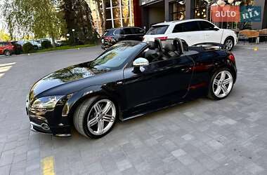 Купе Audi TT S 2012 в 