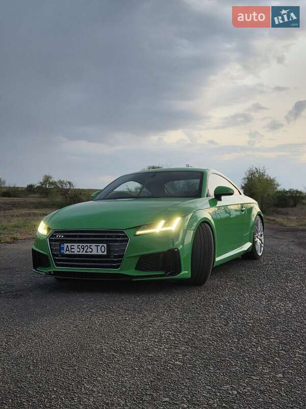 Купе Audi TT S 2016 в Кривом Роге