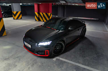 Купе Audi TT S 2019 в 