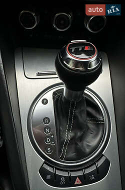 Купе Audi TT S 2012 в 