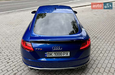 Купе Audi TT S 2016 в 