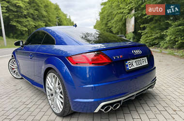 Купе Audi TT S 2016 в 