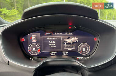 Купе Audi TT S 2016 в 