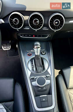 Купе Audi TT S 2020 в 