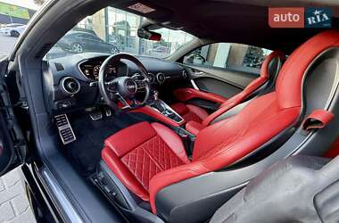 Купе Audi TT S 2015 в 