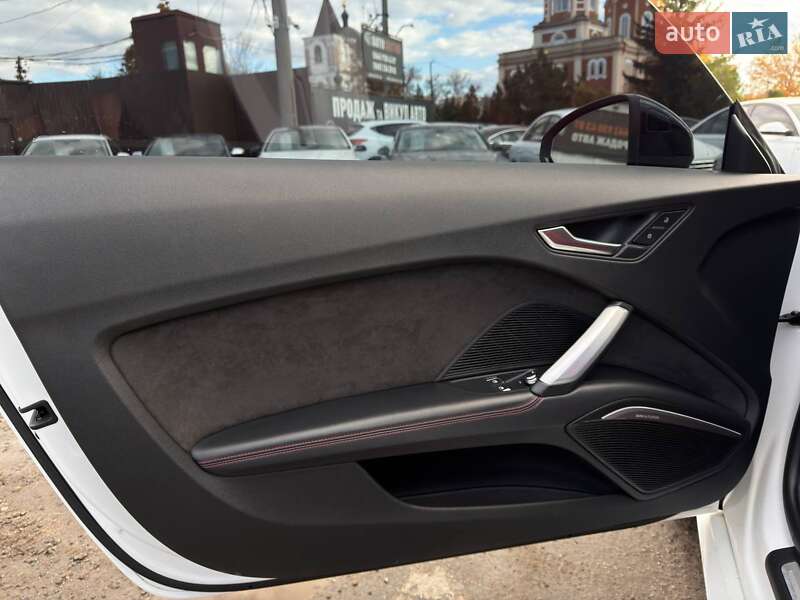 Купе Audi TT S 2016 в Харкові фото 36 Купе Audi TT S 2016 в Харкові