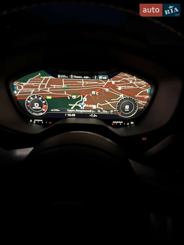 Купе Audi TT S 2016 в Кременце