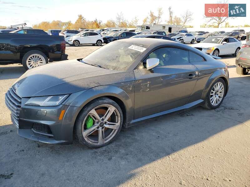 Audi TT S 2015