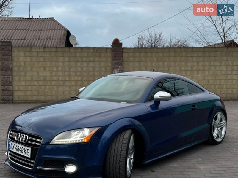 Audi TT S 2011 Audi TT S 2011