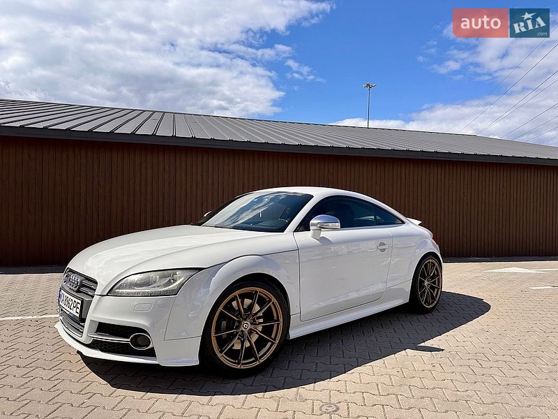 Купе Audi TT S 2012 в Киеве