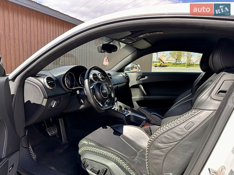 Купе Audi TT S 2012 в Киеве
