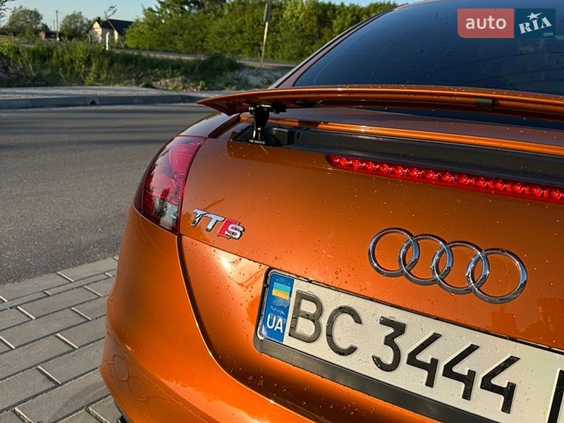 Купе Audi TT S 2012 в Львові