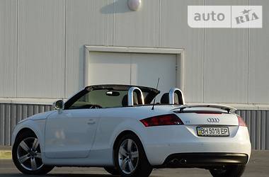 Кабриолет Audi TT 2009 в 