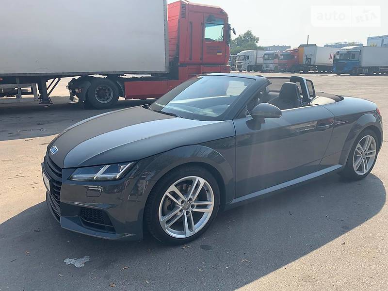 Кабриолет Audi TT 2017 в Киеве