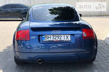 Купе Audi TT 2003 в 