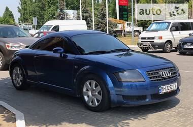Купе Audi TT 2003 в 