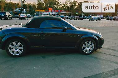 Кабриолет Audi TT 2004 в Харькове