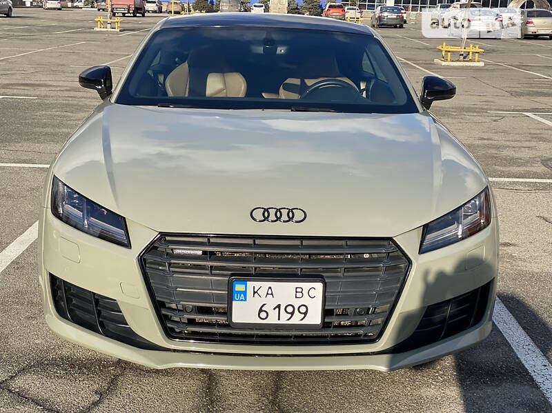 Купе Audi TT 2015 в Києві