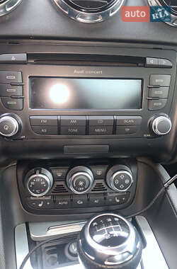 Купе Audi TT 2010 в 
