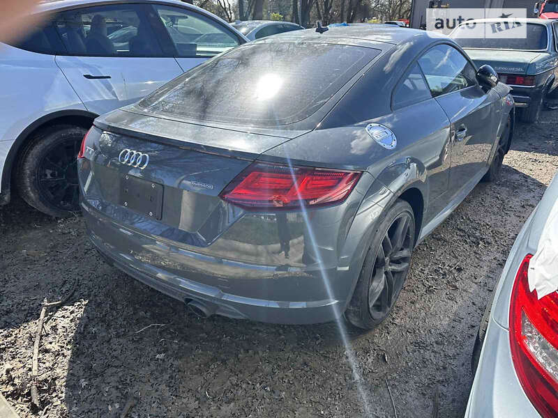 Купе Audi TT 2016 в Луцьку