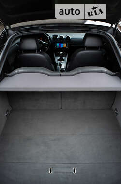 Купе Audi TT 2006 в 