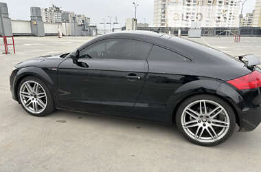 Купе Audi TT 2008 в 