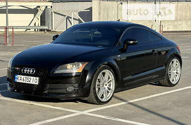 Купе Audi TT 2008 в 