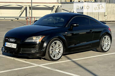Купе Audi TT 2008 в 