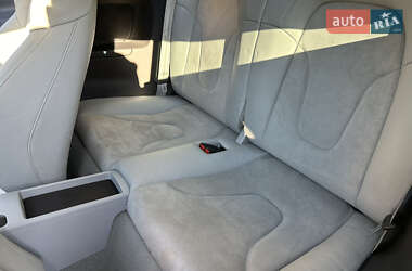 Купе Audi TT 2012 в 