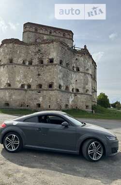 Купе Audi TT 2015 в Киеве