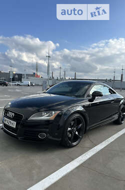 Купе Audi TT 2011 в Києві