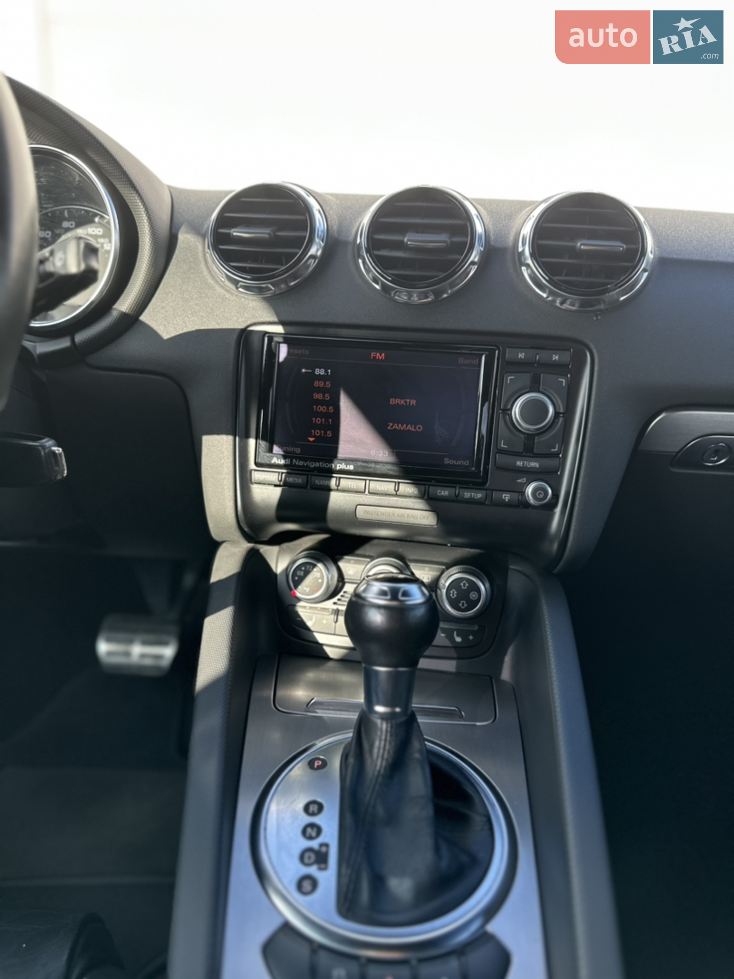 2011 Audi TT - мініатюра 15