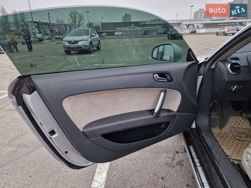 Купе Audi TT 2010 в Киеве