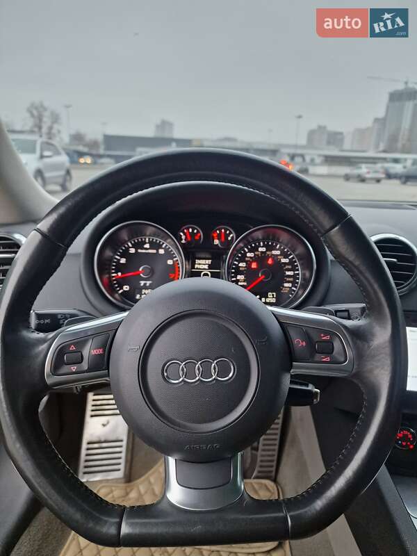 Купе Audi TT 2010 в Киеве