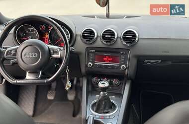 Купе Audi TT 2008 в 