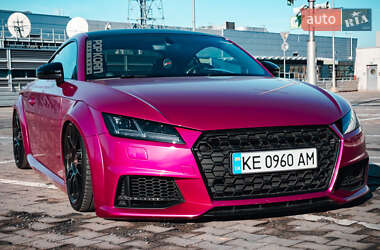 Купе Audi TT 2015 в 