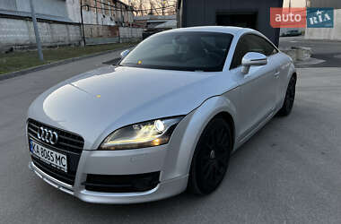 Купе Audi TT 2009 в 