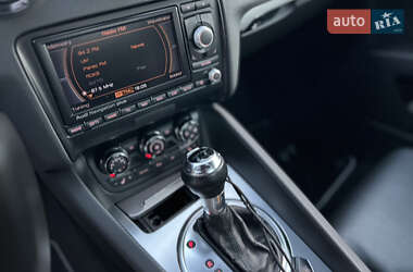 Купе Audi TT 2009 в 