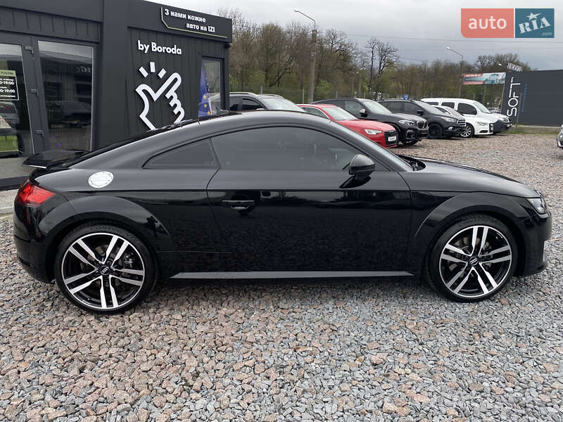 Купе Audi TT 2018 в Львове