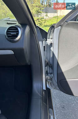 Купе Audi TT 2008 в 