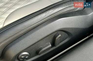 Купе Audi TT 2011 в 