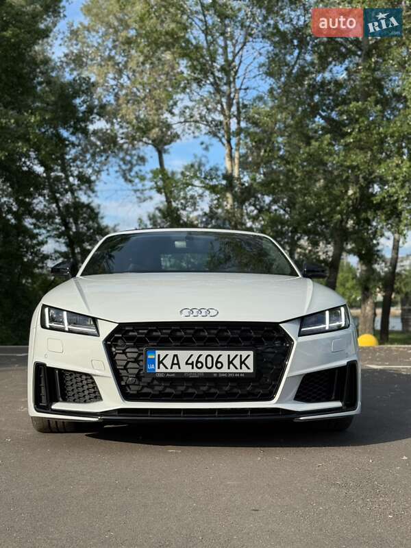 Родстер Audi TT 2018 в Киеве