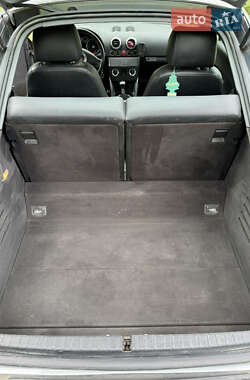Купе Audi TT 2006 в 