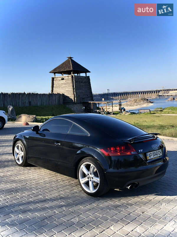 Купе Audi TT 2010 в Дніпрі