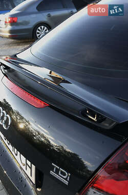 Купе Audi TT 2010 в 